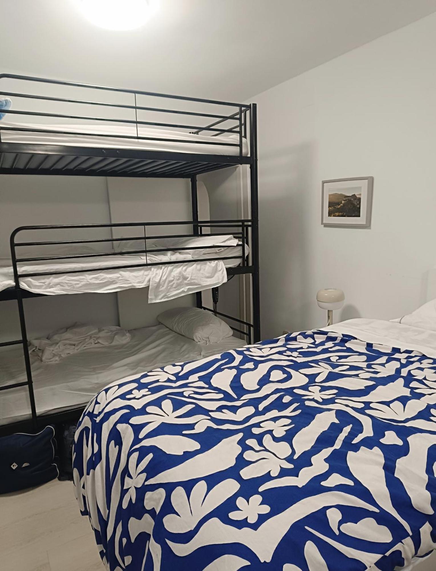 Hostel Latimoamericano Masculino Madrid Esterno foto